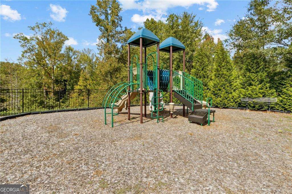 745 Walnut River Trail Property Photo 7