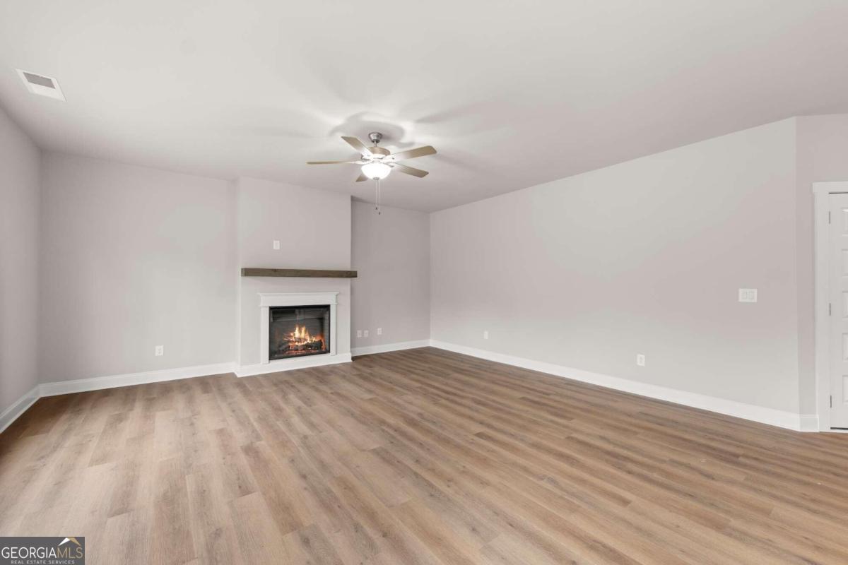 32 Joseph Lane Property Photo 17