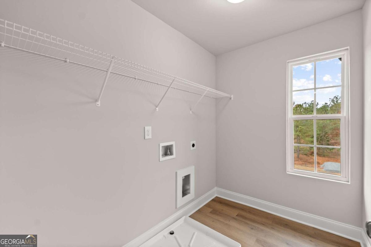 32 Joseph Lane Property Photo 25