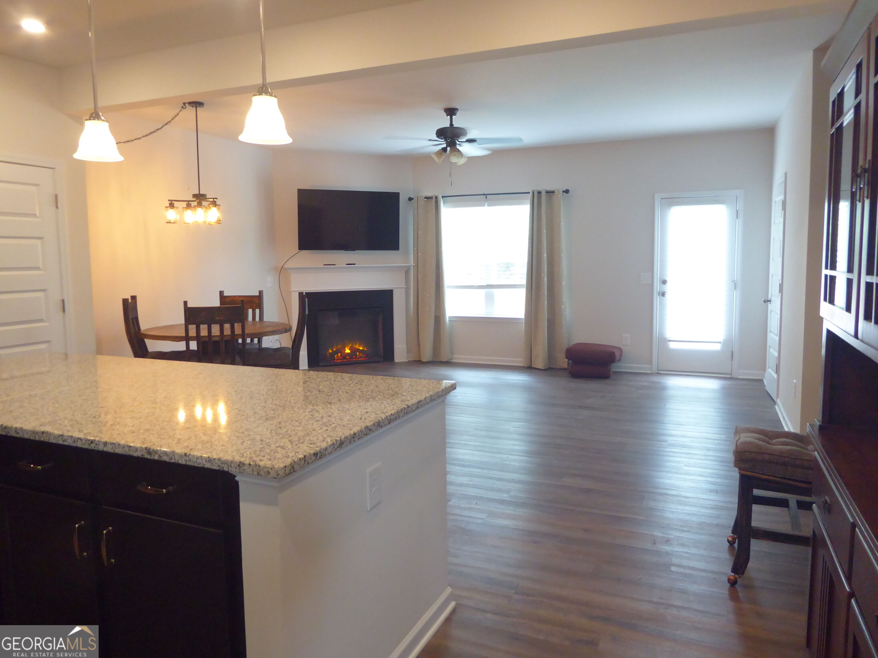175 Pinnacle Way Property Photo 6
