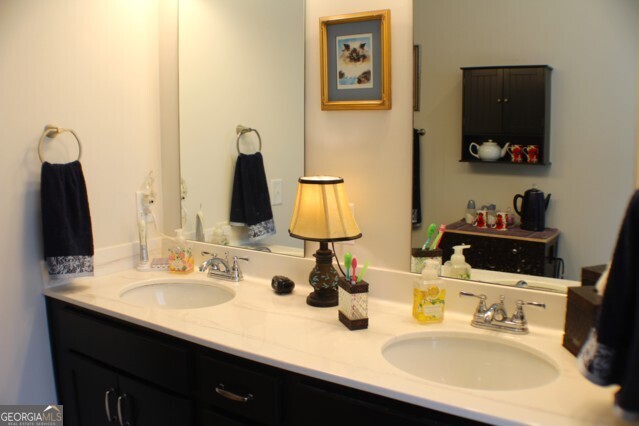 175 Pinnacle Way Property Photo 8