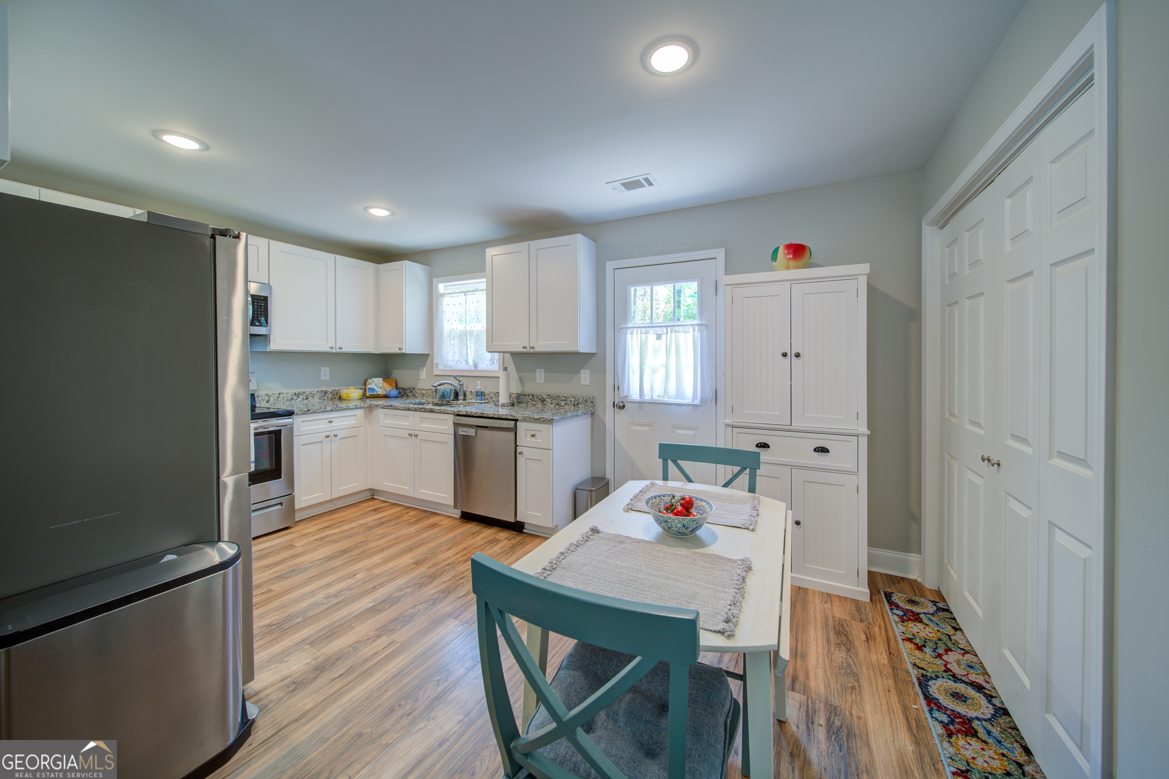 2182 Ben Higgins Road Property Photo 10