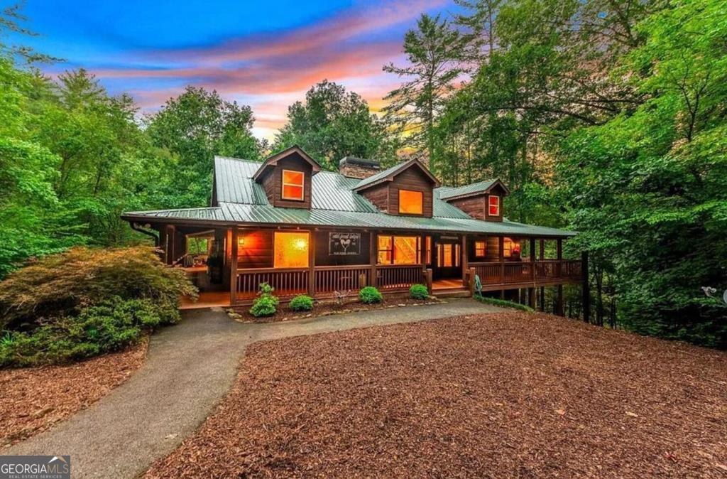 390 Twin Creeks Property Photo 1