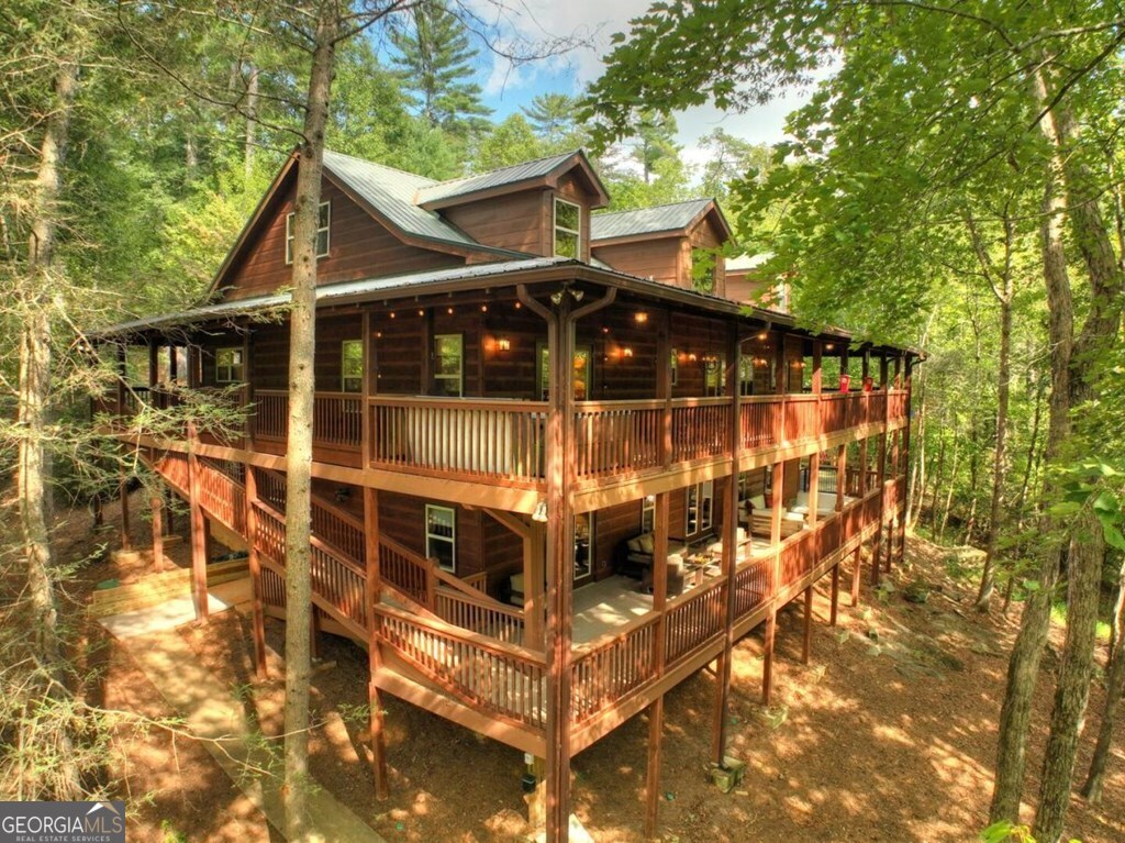 390 Twin Creeks Property Photo 2