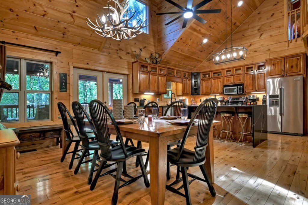 390 Twin Creeks Property Photo 11