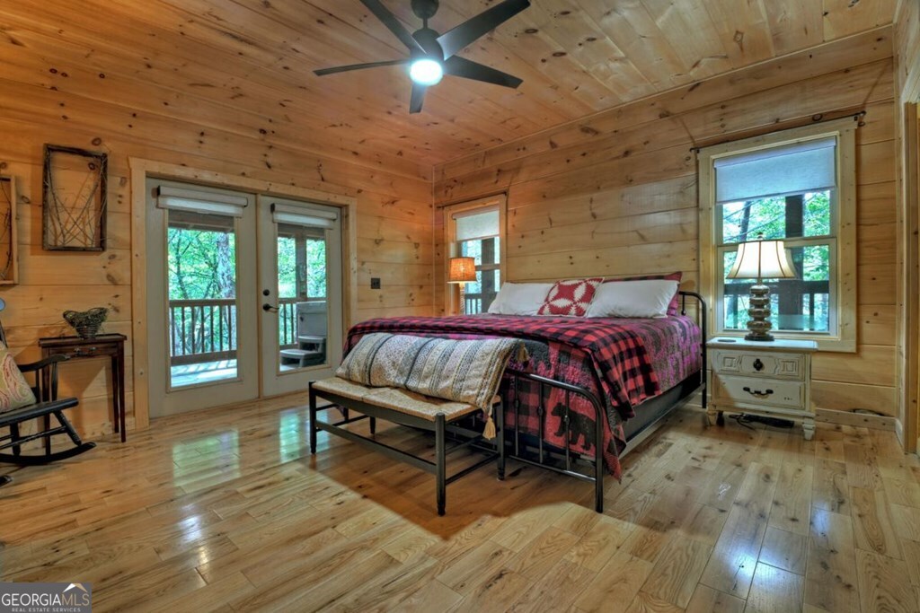 390 Twin Creeks Property Photo 24