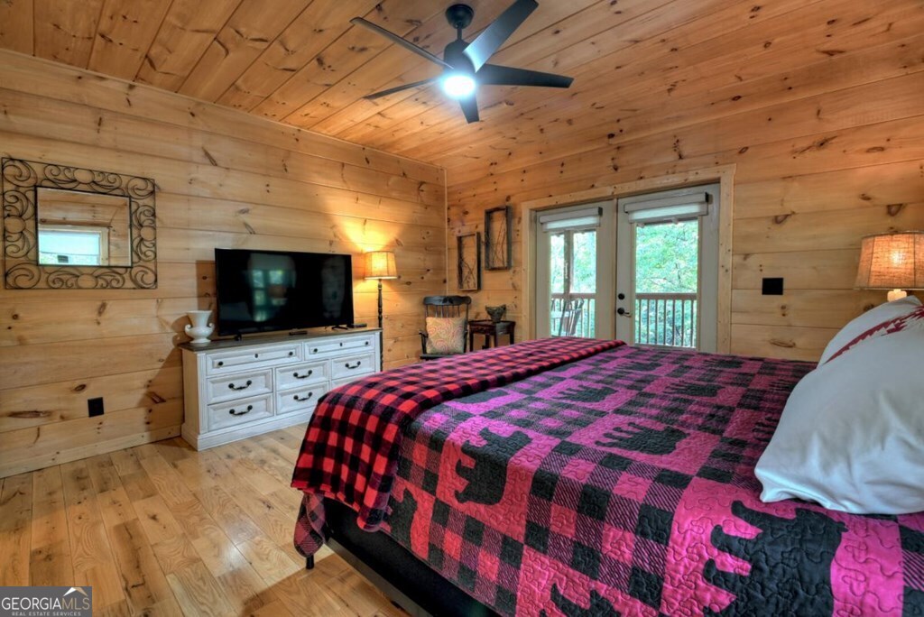 390 Twin Creeks Property Photo 25