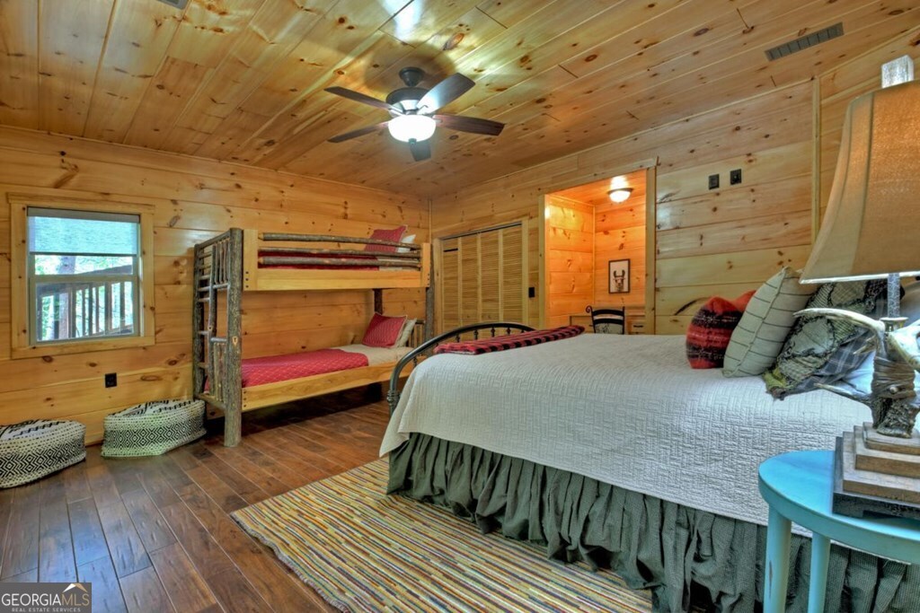390 Twin Creeks Property Photo 47