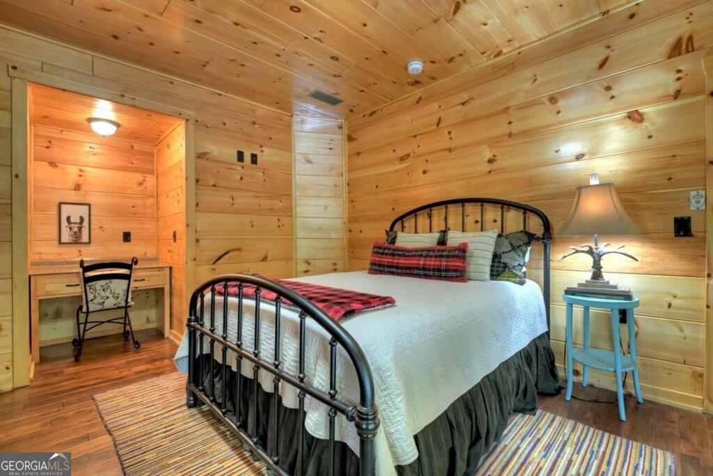390 Twin Creeks Property Photo 49