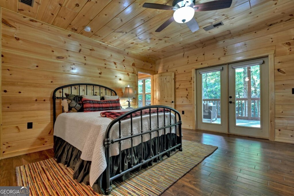390 Twin Creeks Property Photo 50