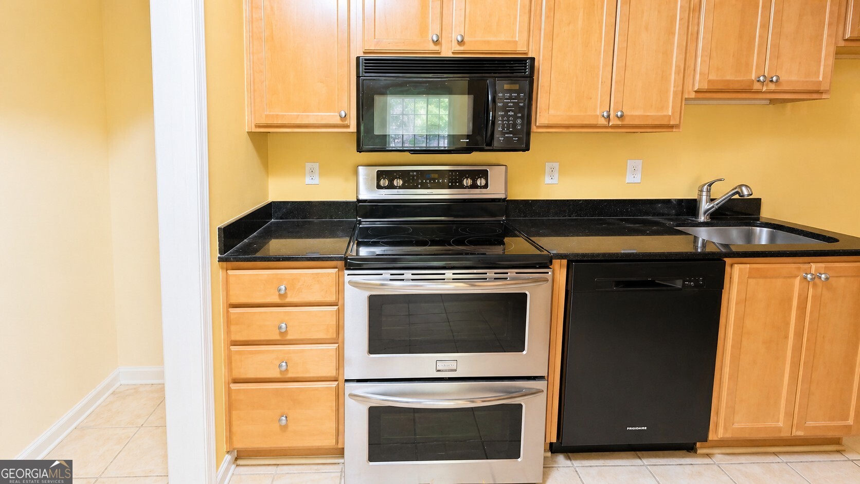 3120 Seven Pines #202 Court Property Photo 7