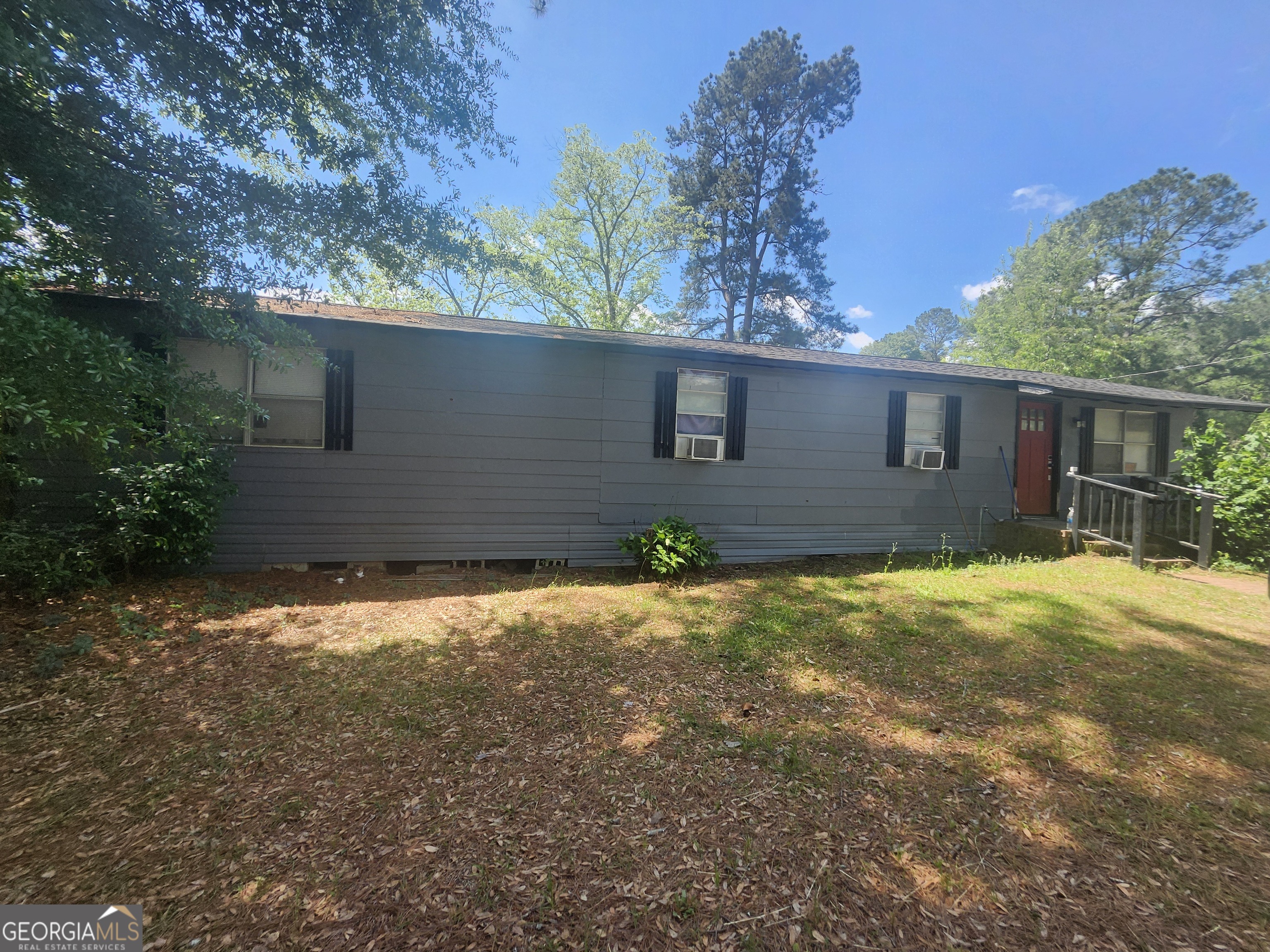 2101 S Madison Street Property Photo 4