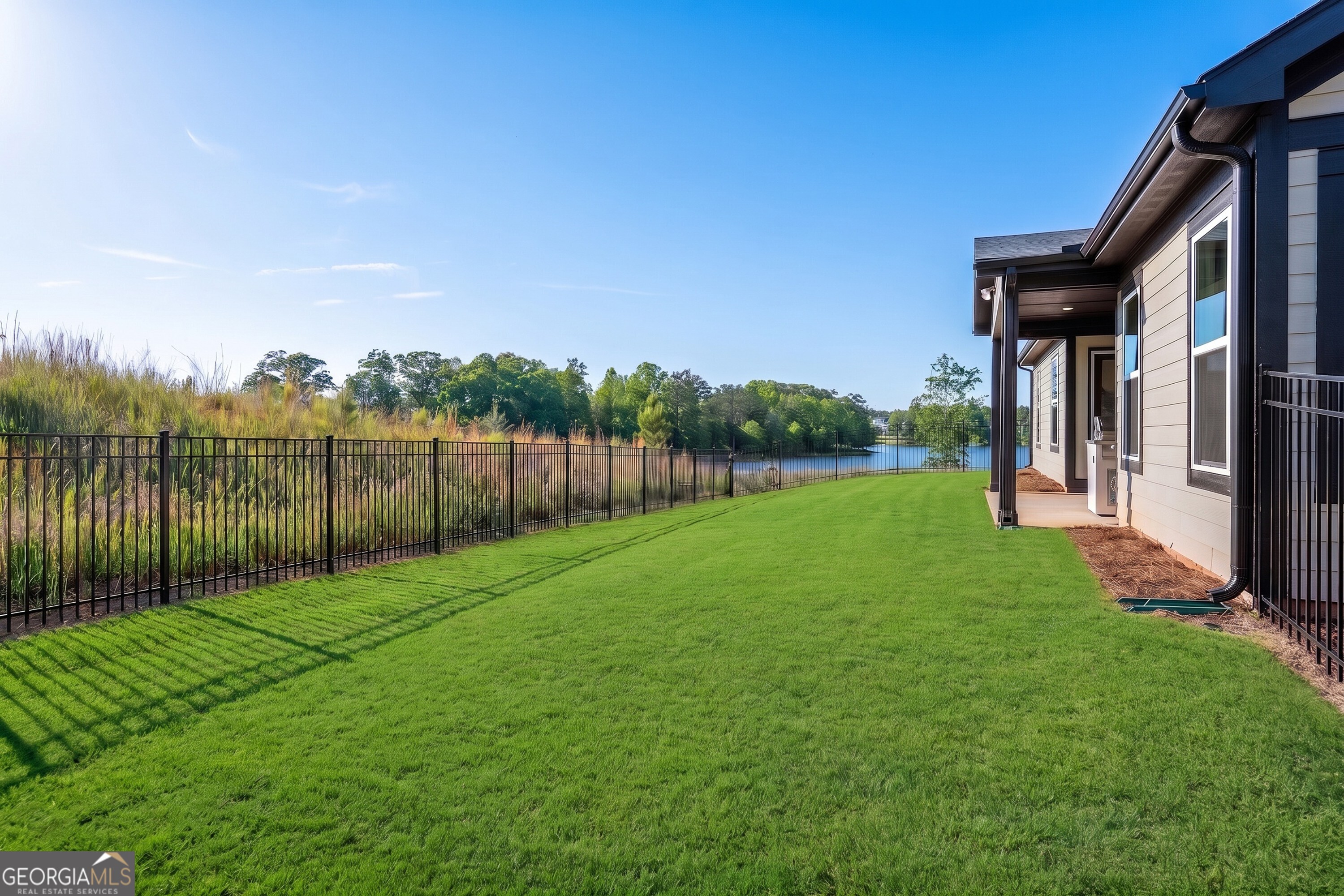 426 Clear Lake Parkway Property Photo 39