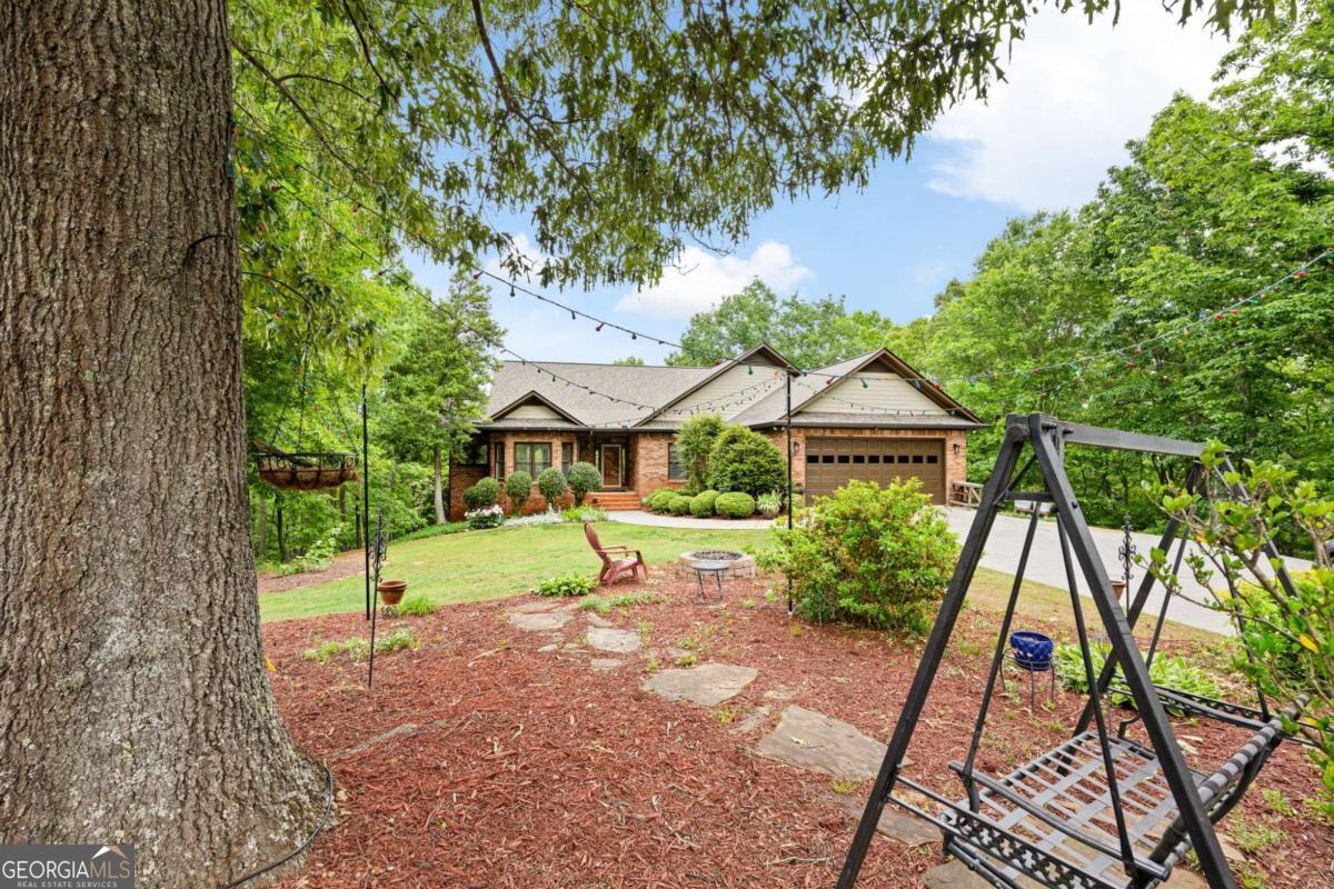 101 Sunset Drive Se Property Photo 4