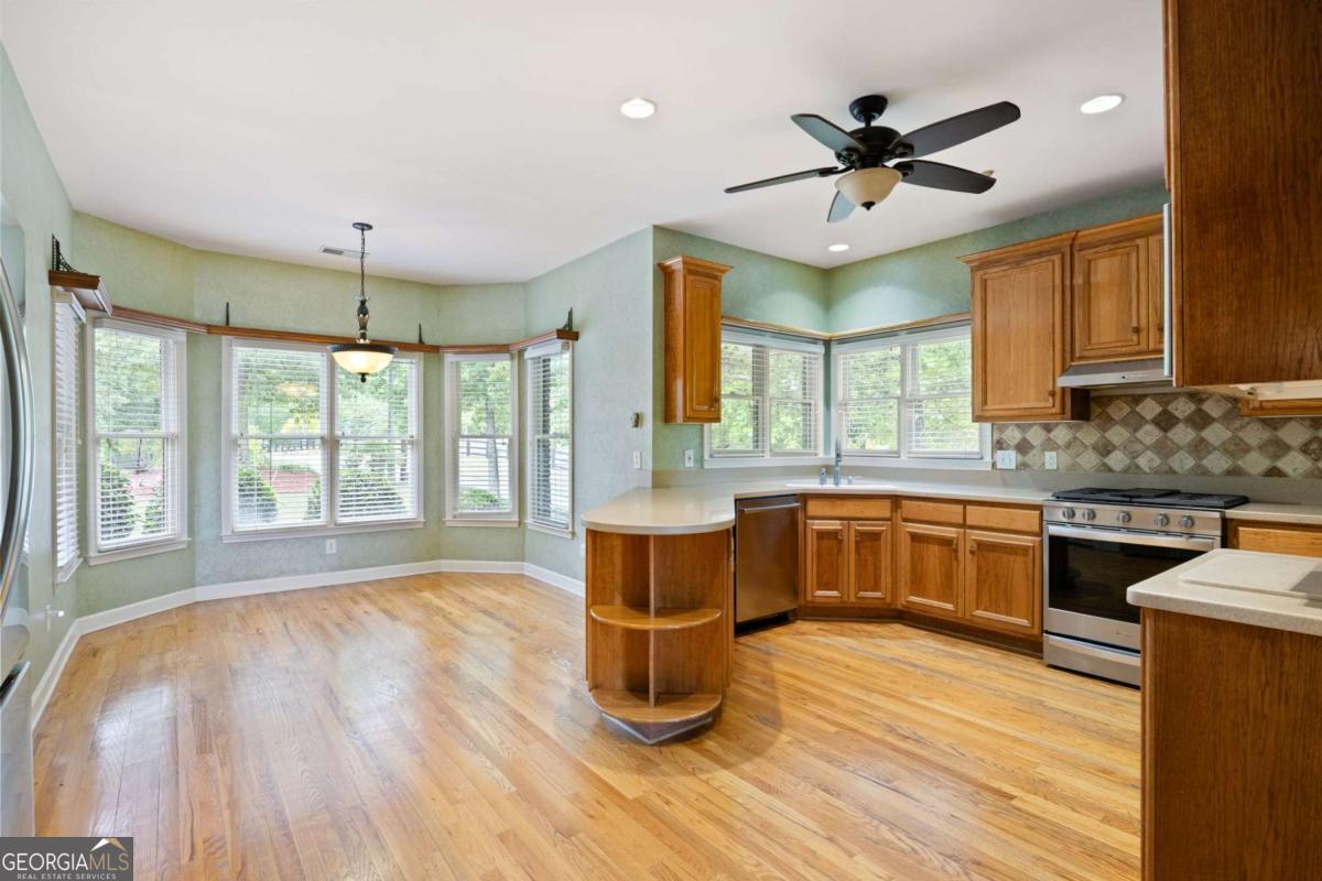 101 Sunset Drive Se Property Photo 22