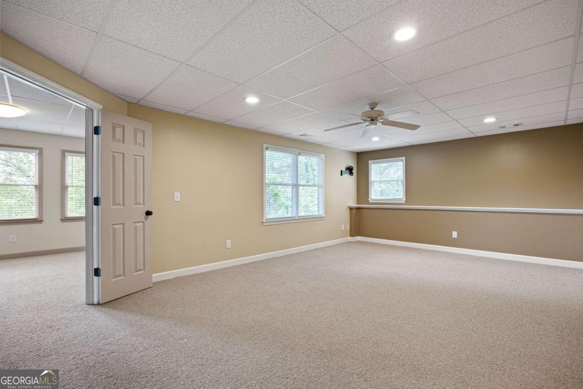 101 Sunset Drive Se Property Photo 44