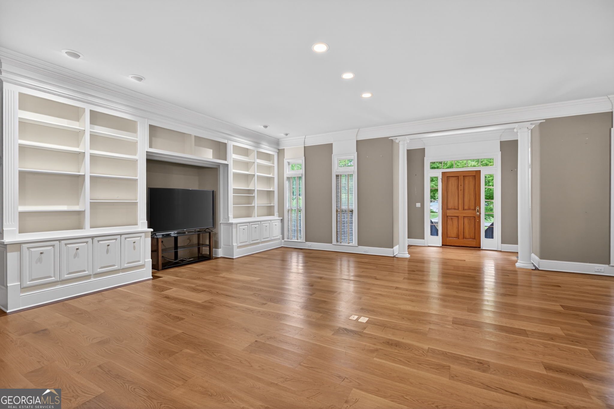 110 Greystone Drive Property Photo 10