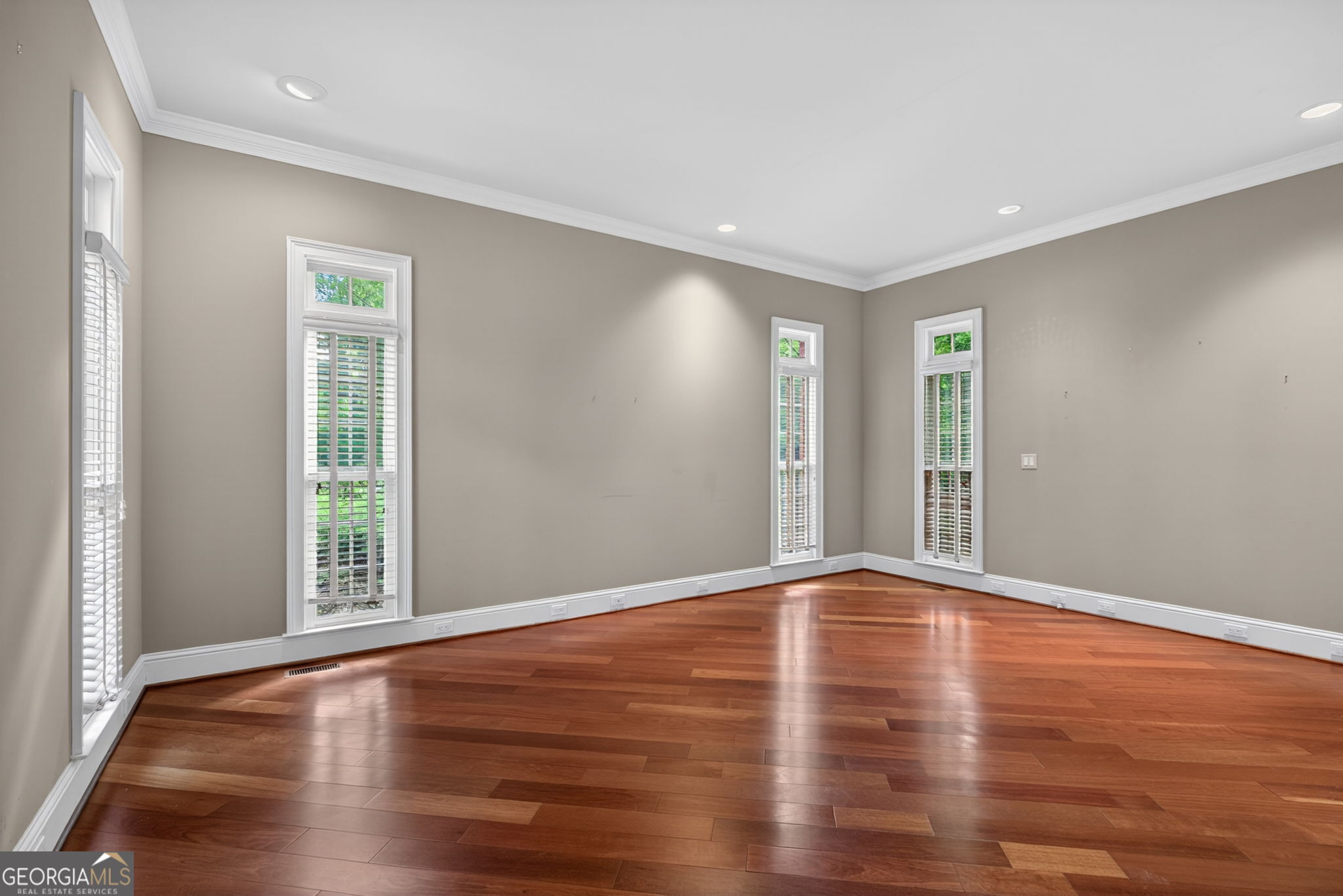 110 Greystone Drive Property Photo 24