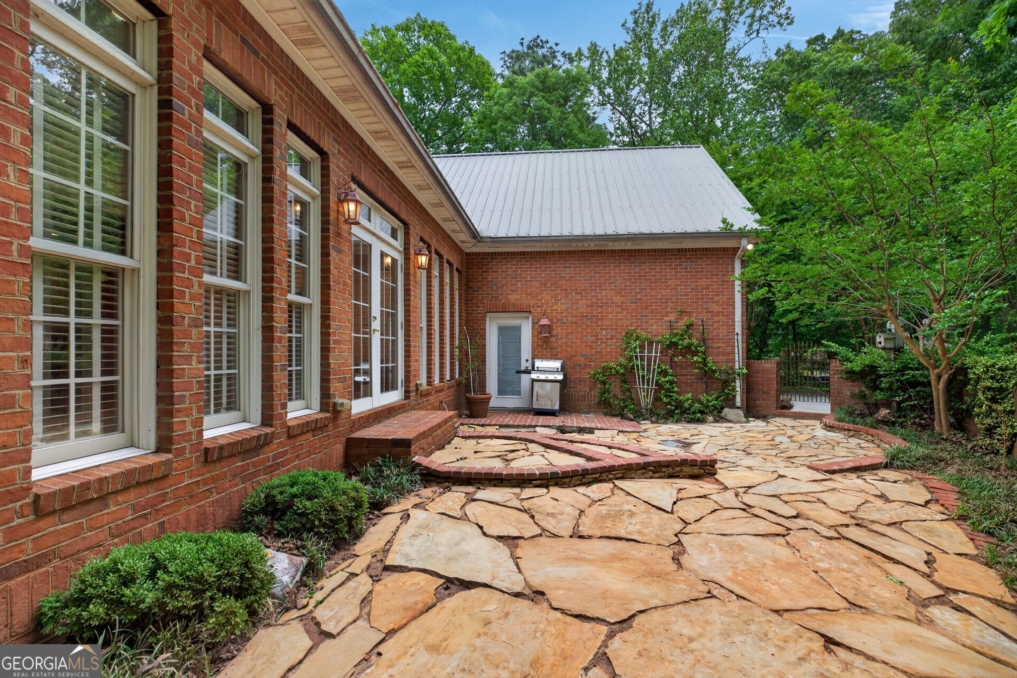 110 Greystone Drive Property Photo 36