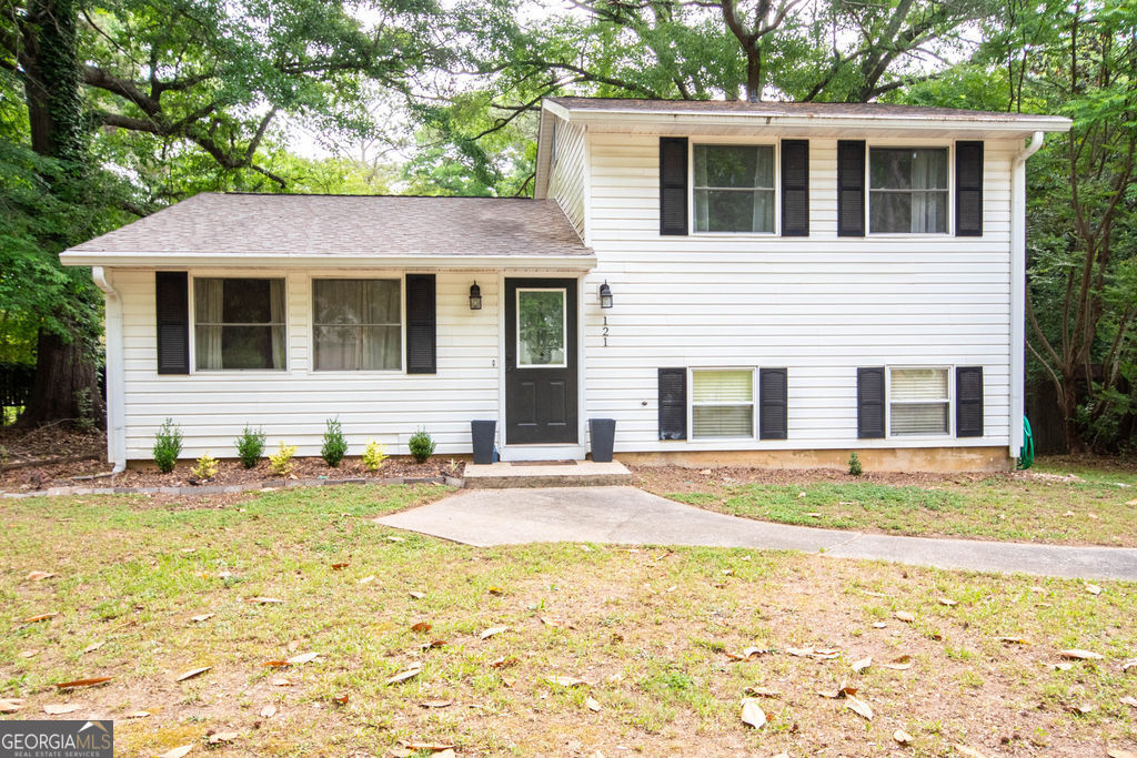 121 Sweetgum Road