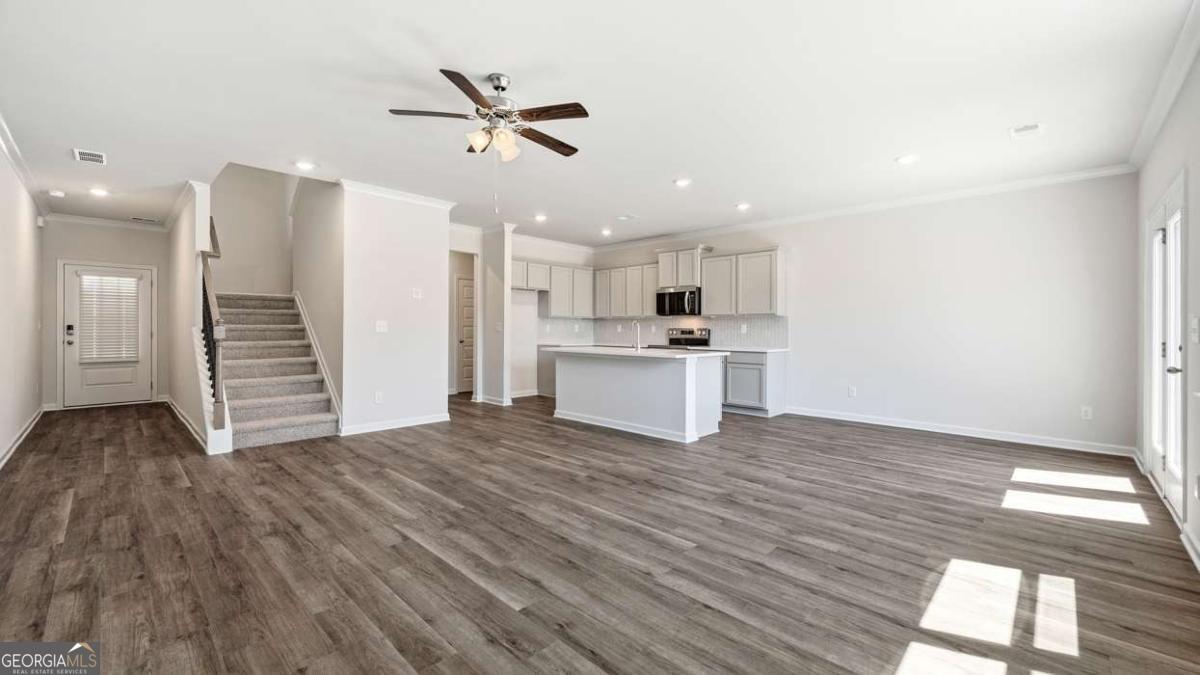 510 Silver Moon Drive Property Photo 4