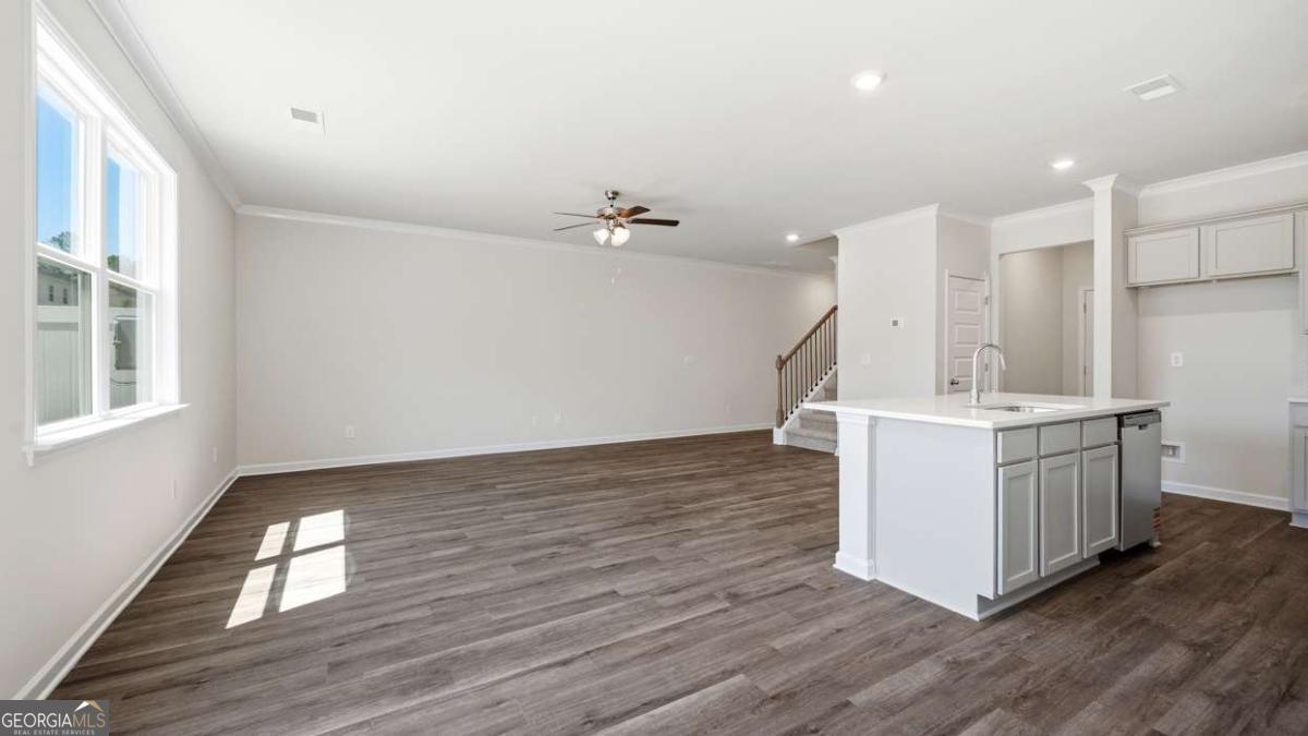 510 Silver Moon Drive Property Photo 6