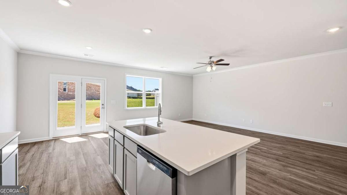 510 Silver Moon Drive Property Photo 11