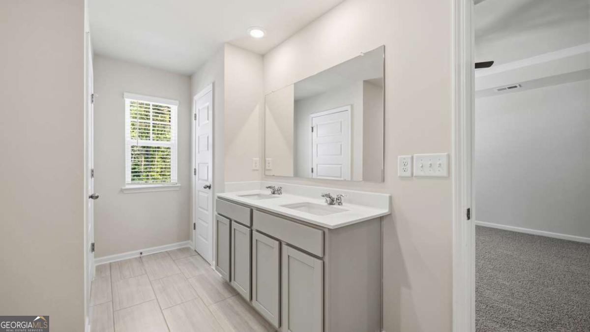 510 Silver Moon Drive Property Photo 24