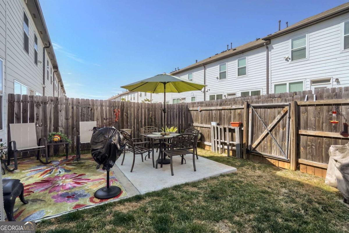 76 Garrison Drive Property Photo 24