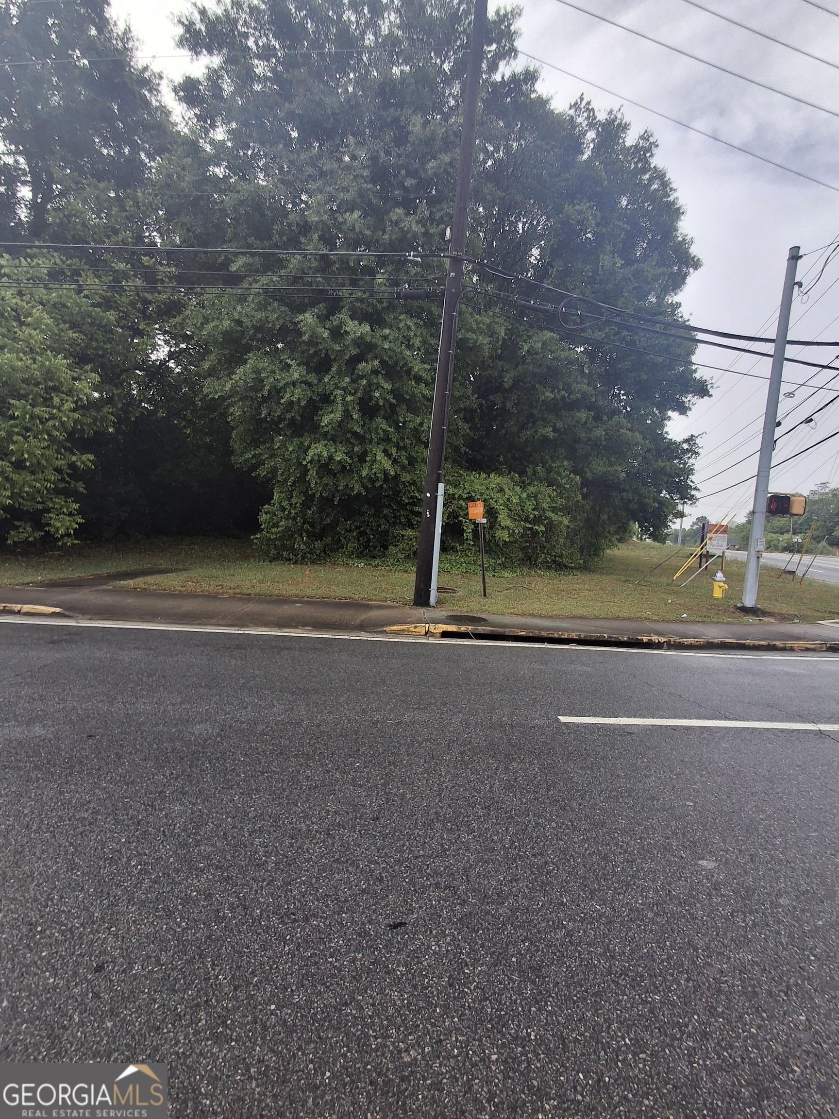 2592 Montpelier Avenue Property Photo 1