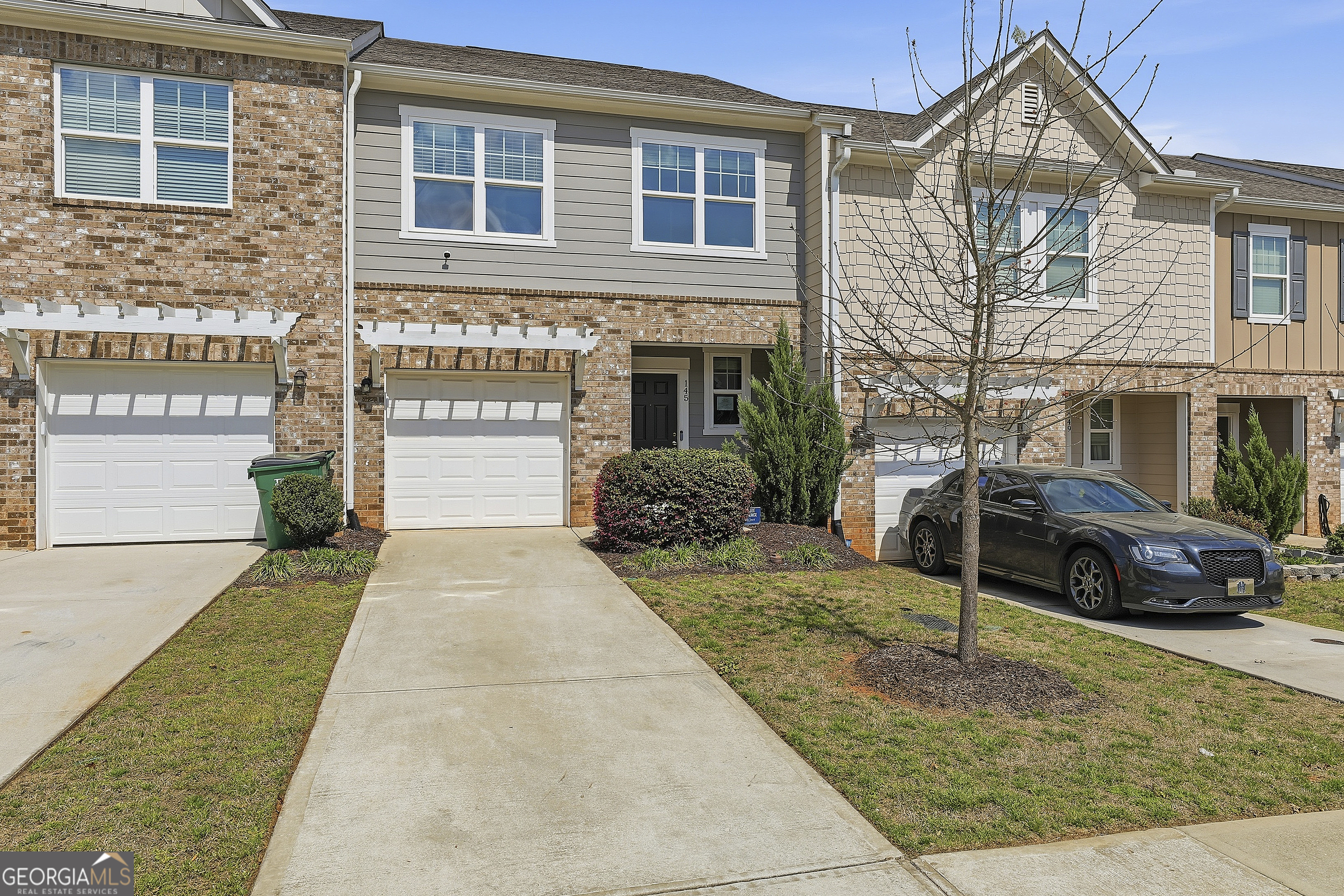 145 Swindon Drive Property Photo 1