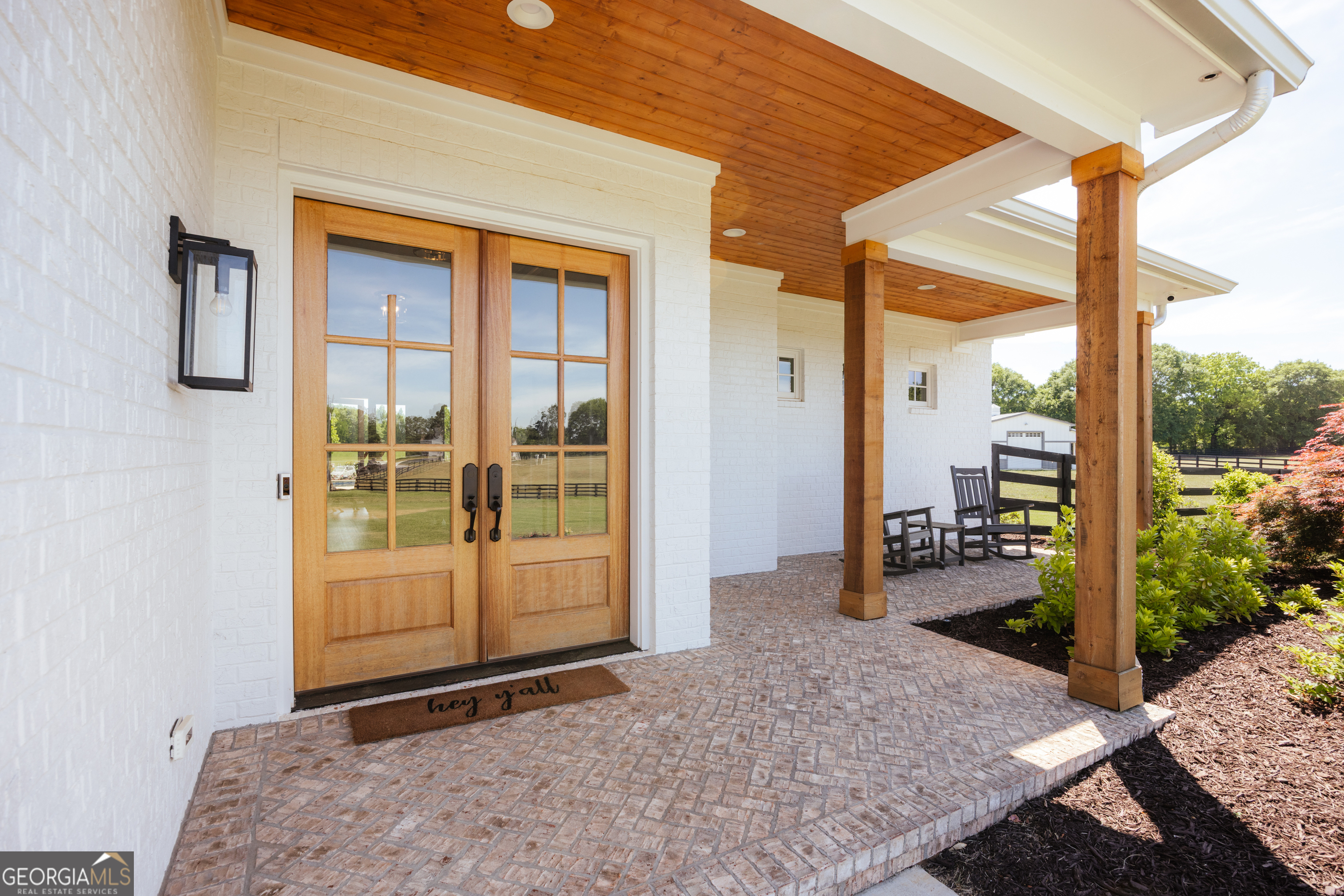 1820 Clover Lane Property Photo 4