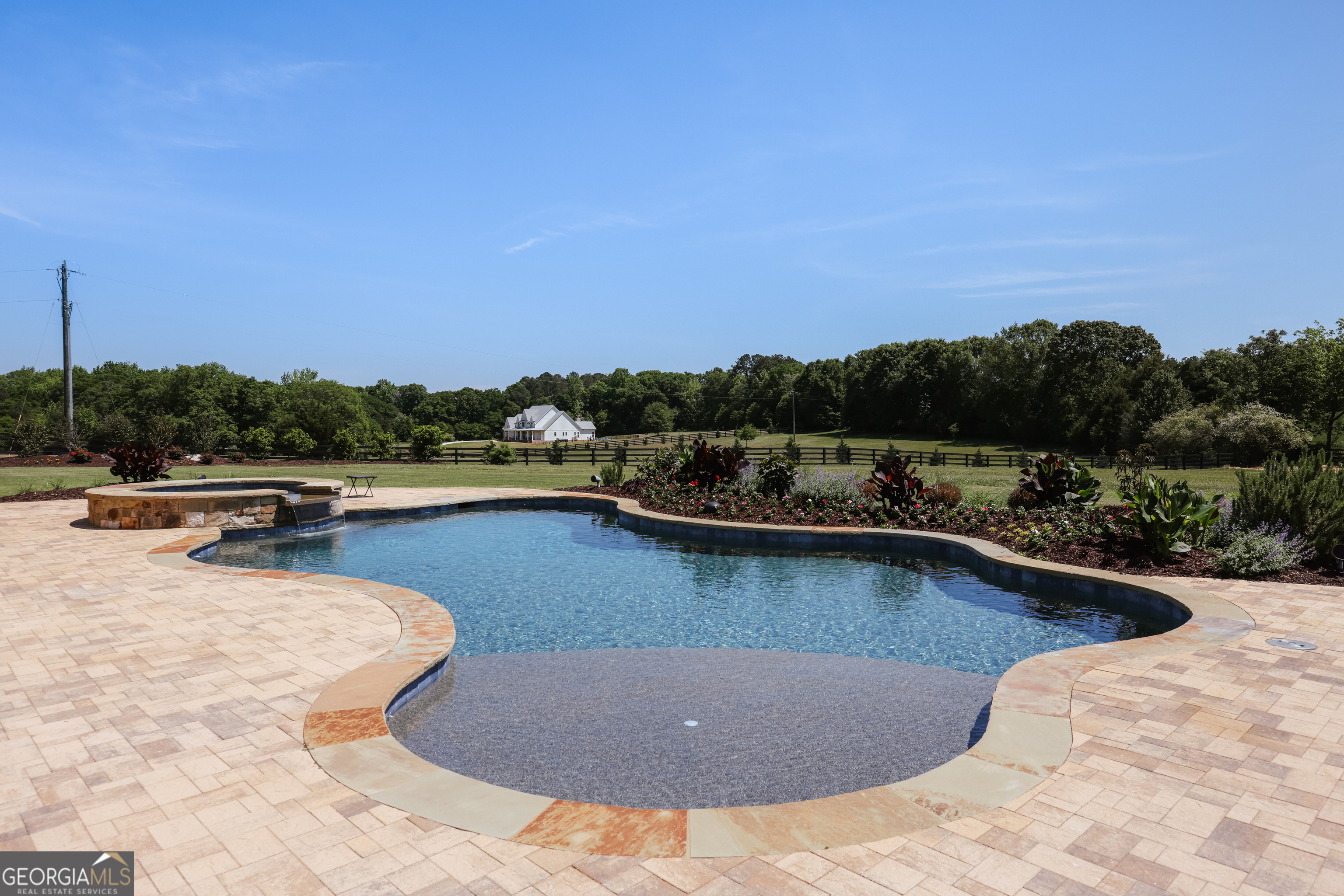 1820 Clover Lane Property Photo 45