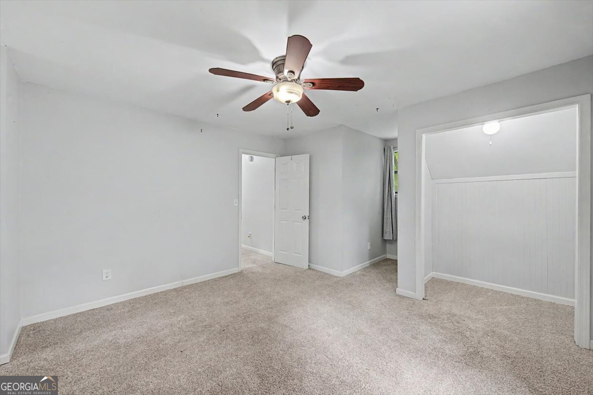 251 Paces Lakes Drive Property Photo 24