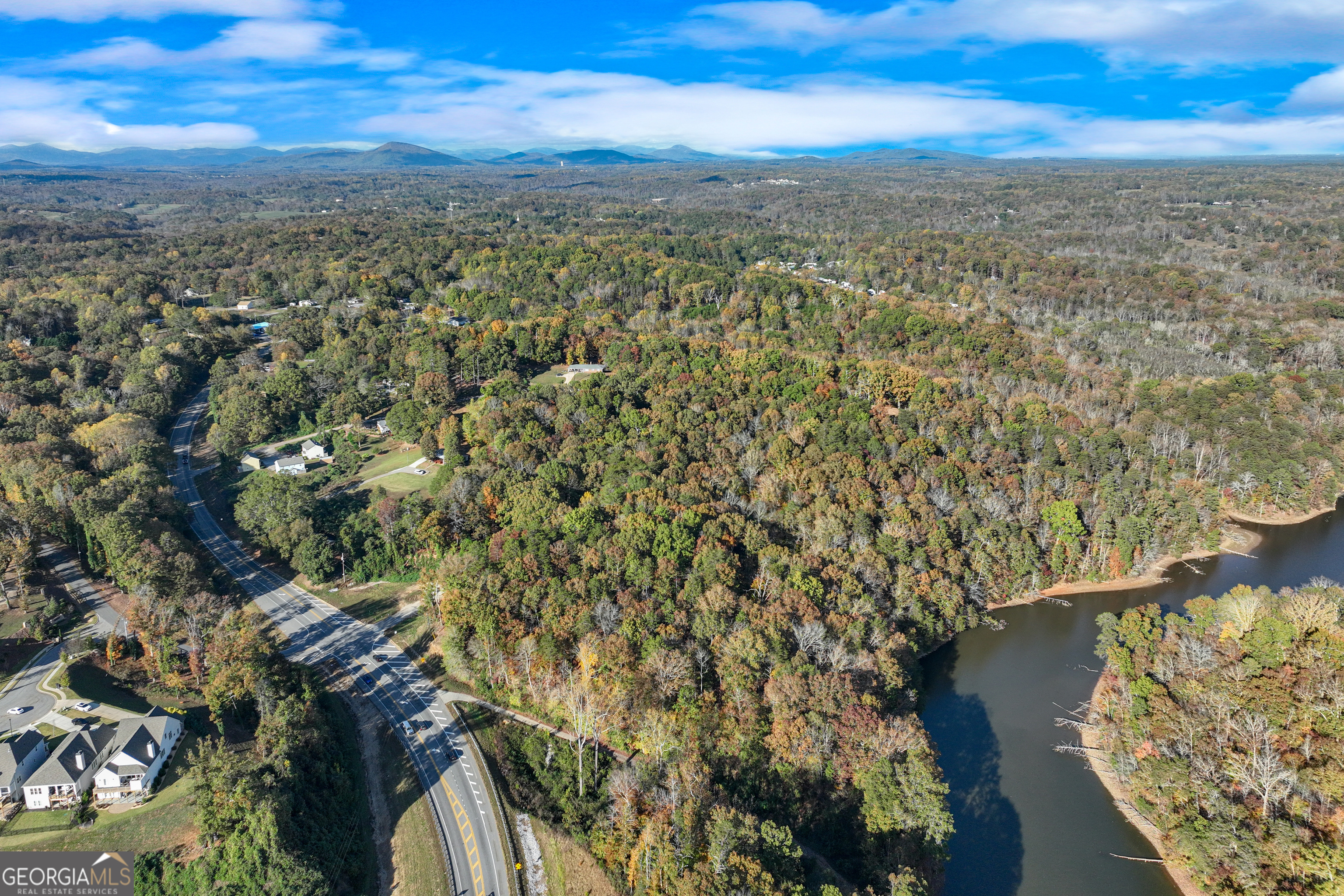 3320 Cleveland Highway Property Photo 6