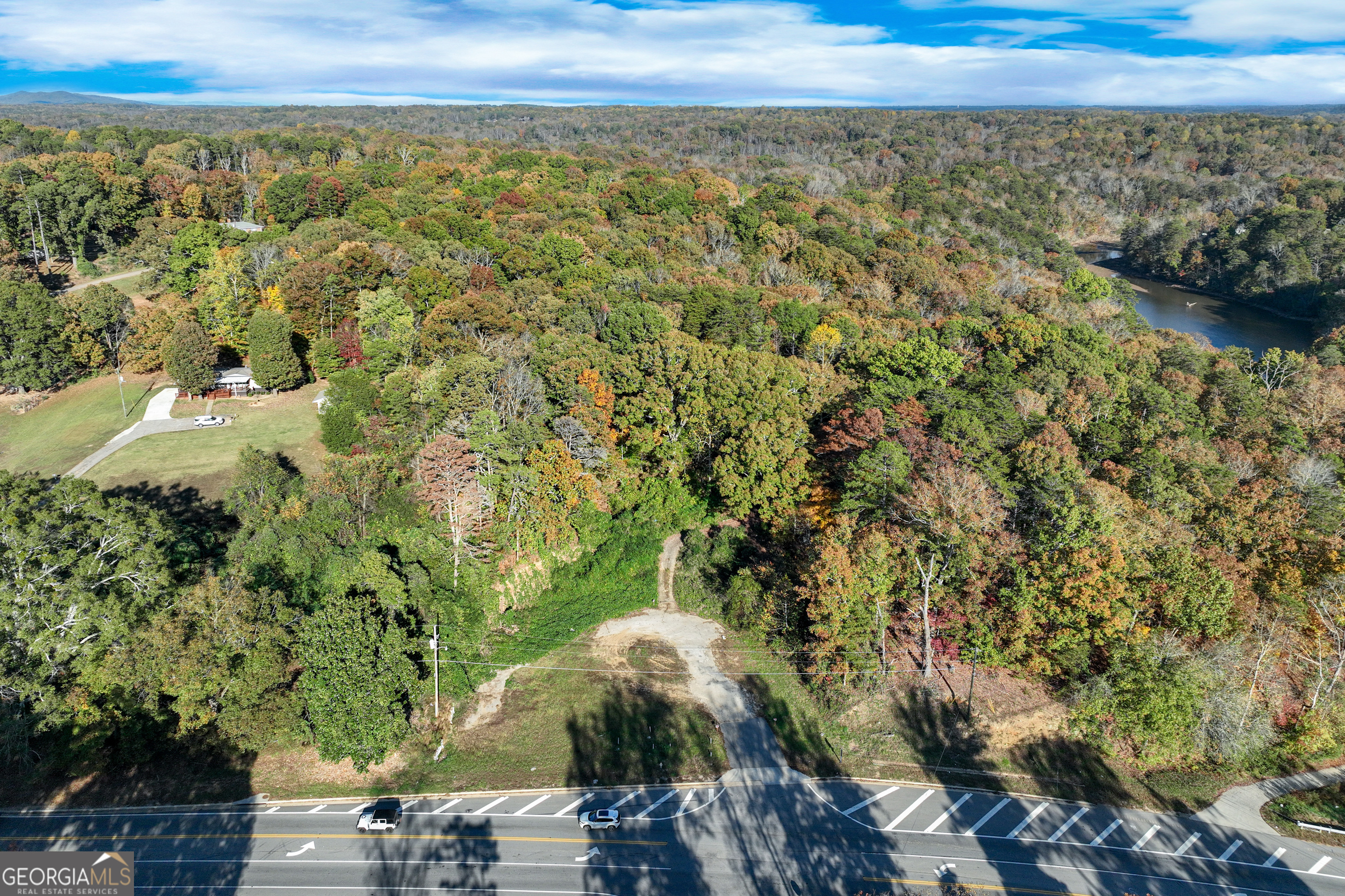 3320 Cleveland Highway Property Photo 8