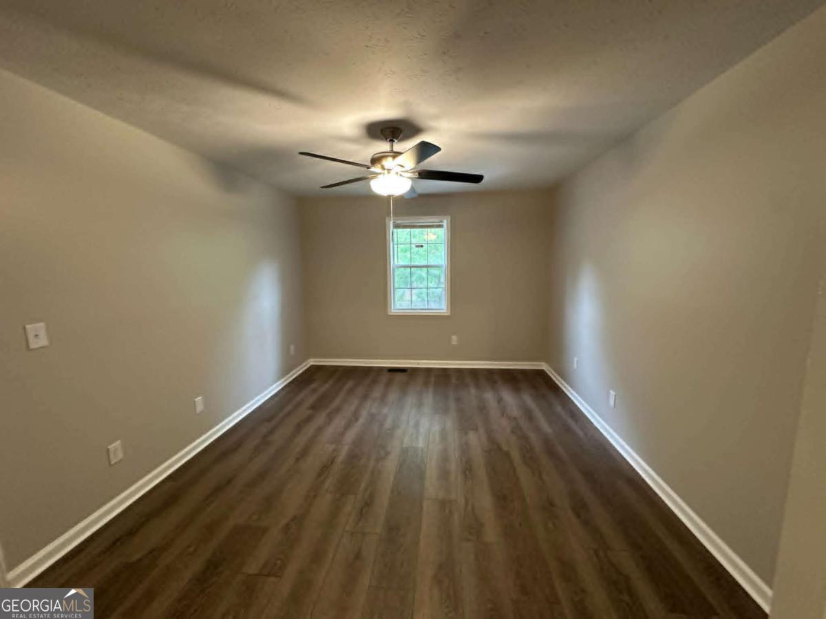 6717 Lakewood Drive Property Photo 15