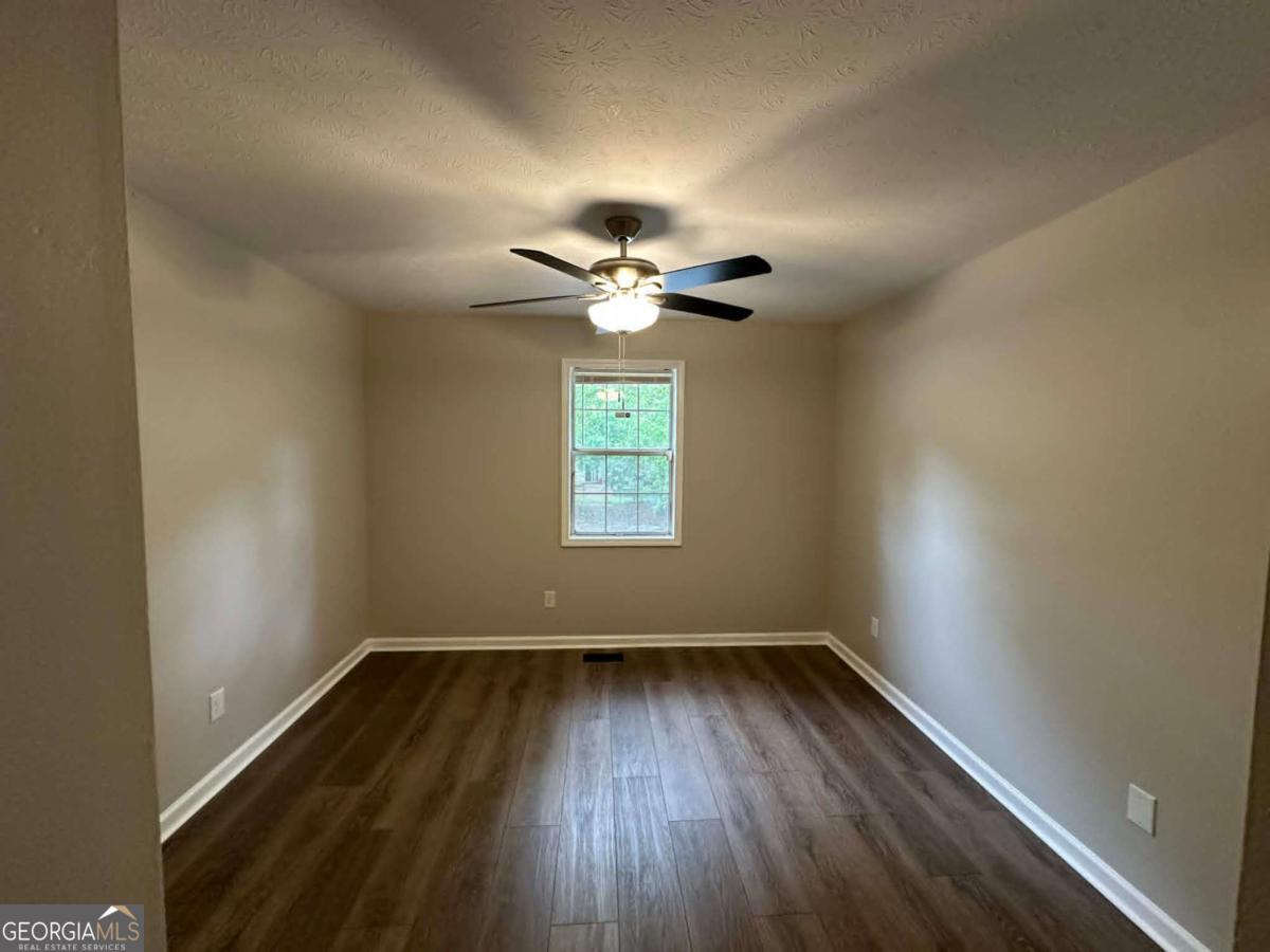 6717 Lakewood Drive Property Photo 17
