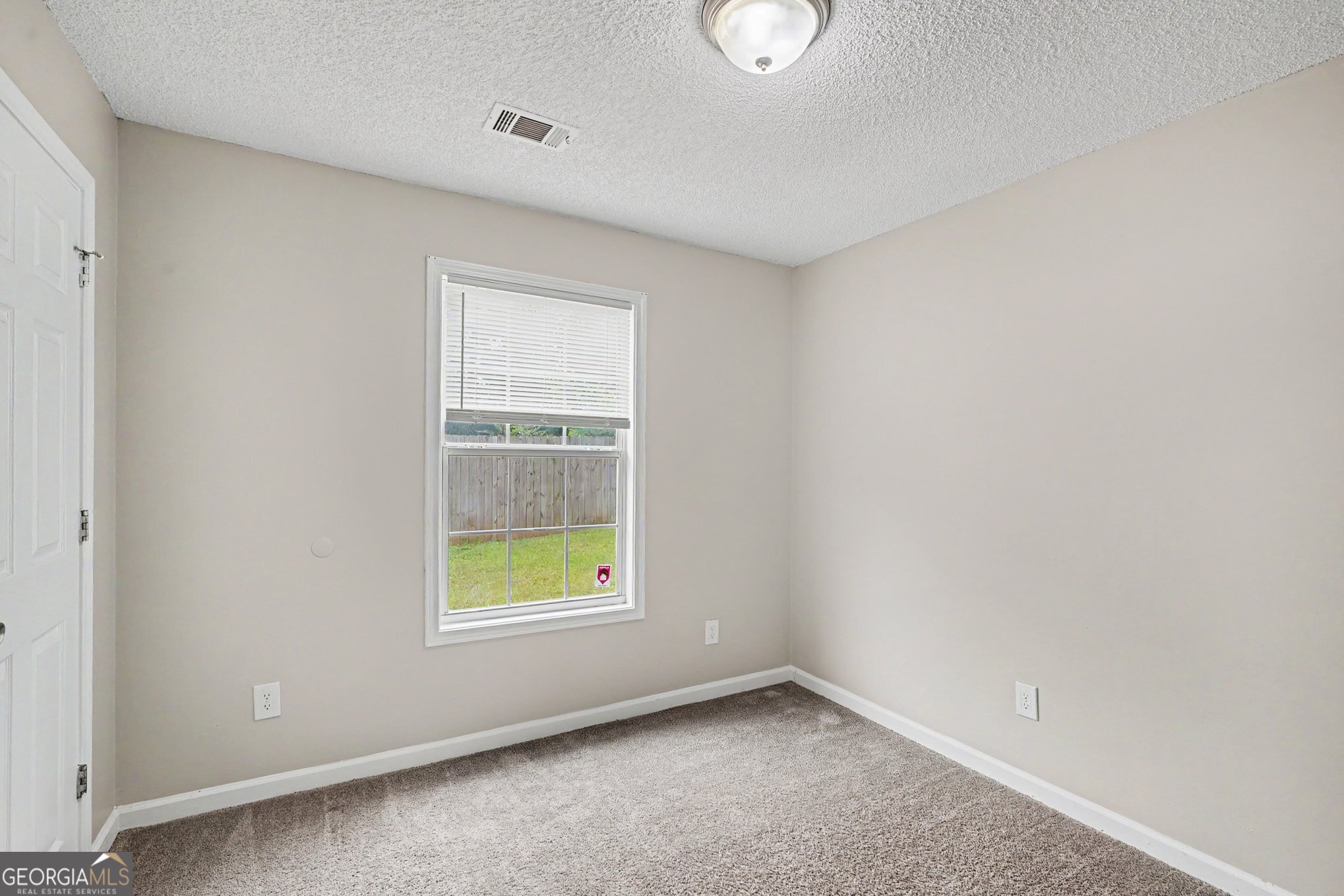 1382 N Hampton Drive Property Photo 20