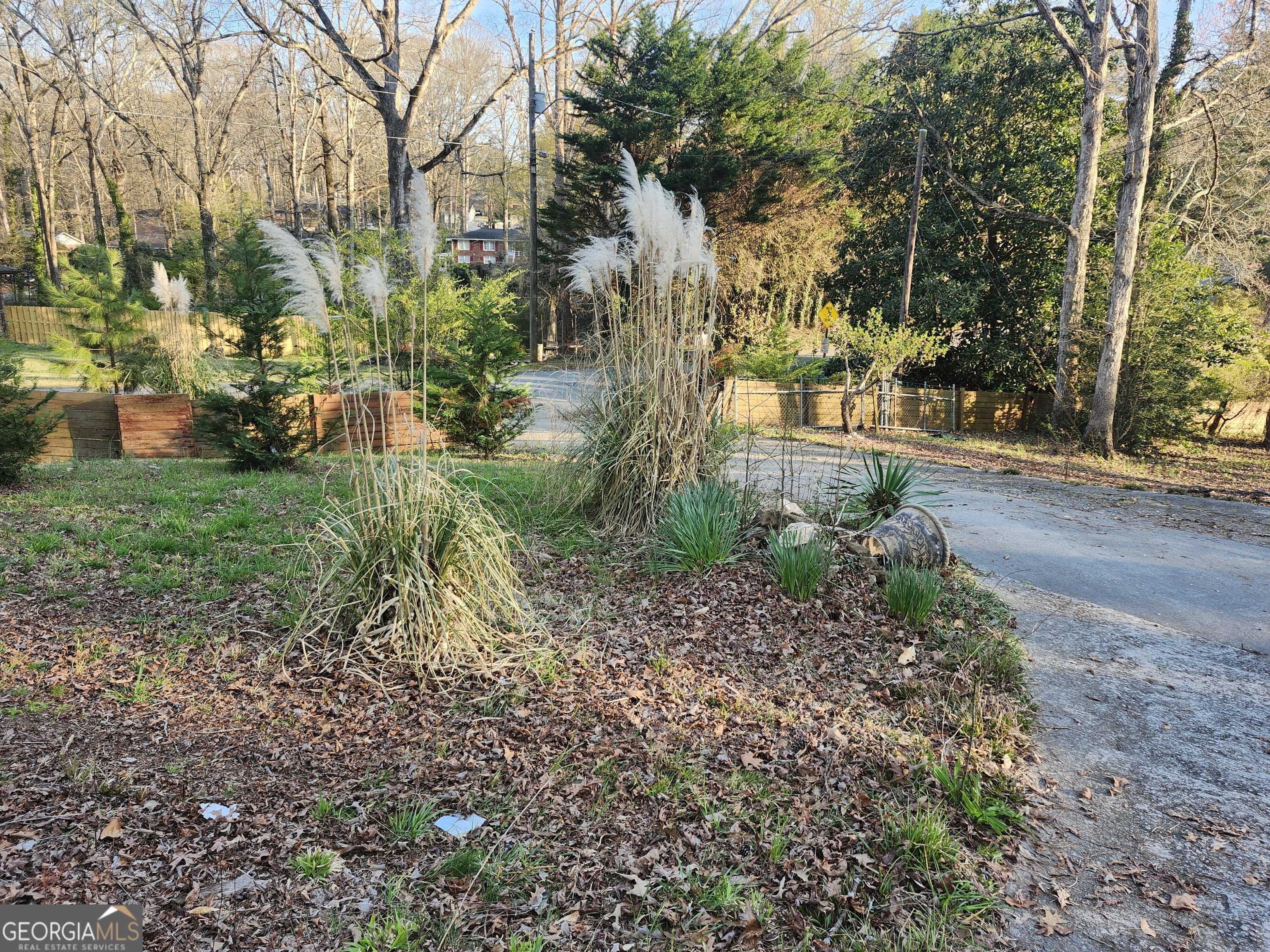 3316 Sweetwater Drive Property Photo 4