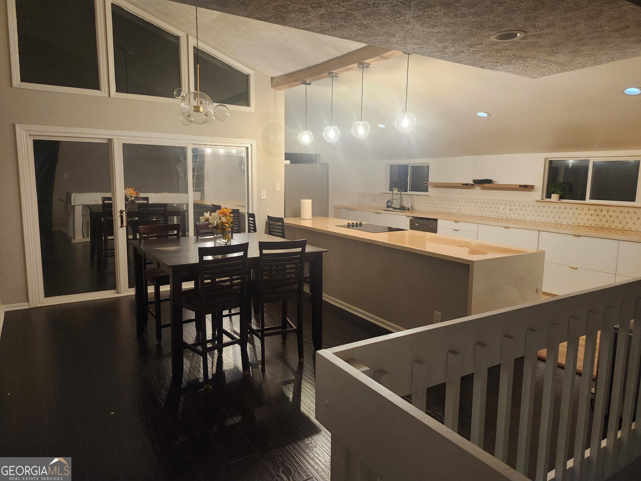 3316 Sweetwater Drive Property Photo 7