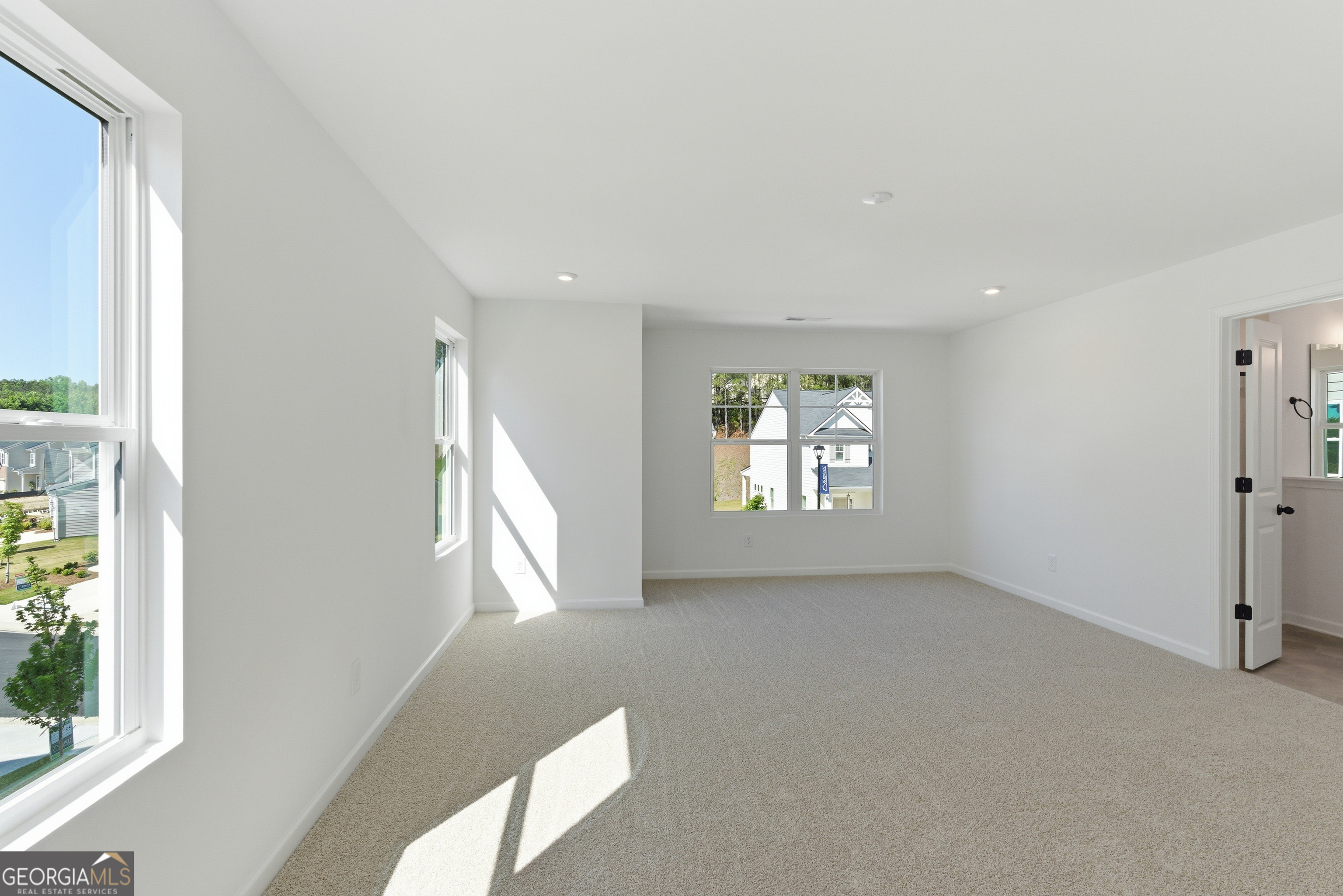 2684 Jordan Lane Property Photo 8