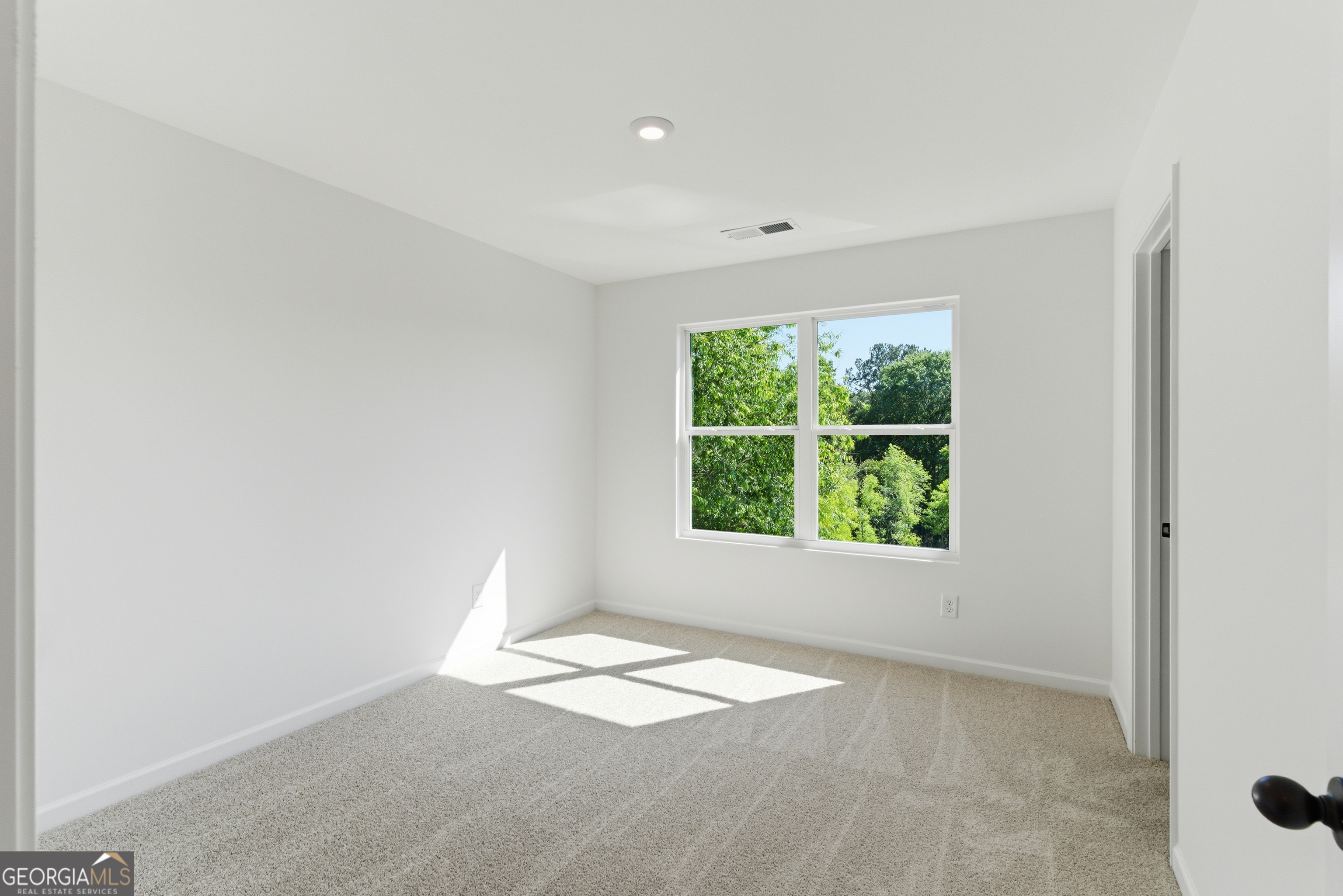 2684 Jordan Lane Property Photo 15