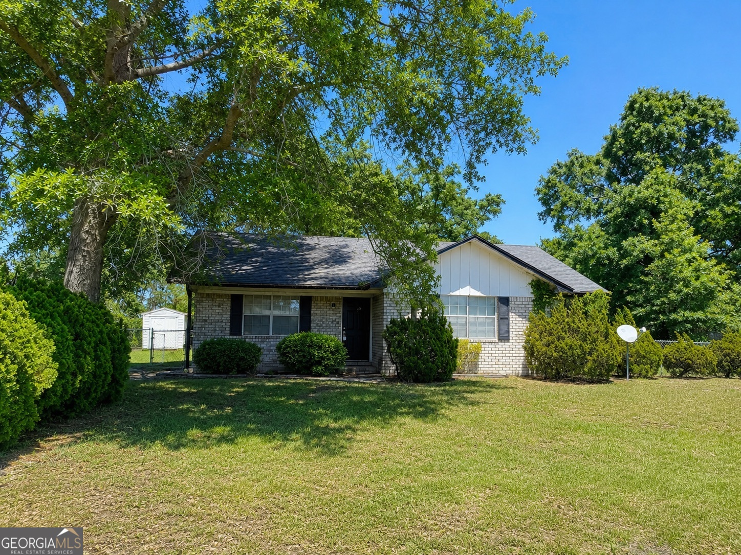 61 Kyle Lane Property Photo 1
