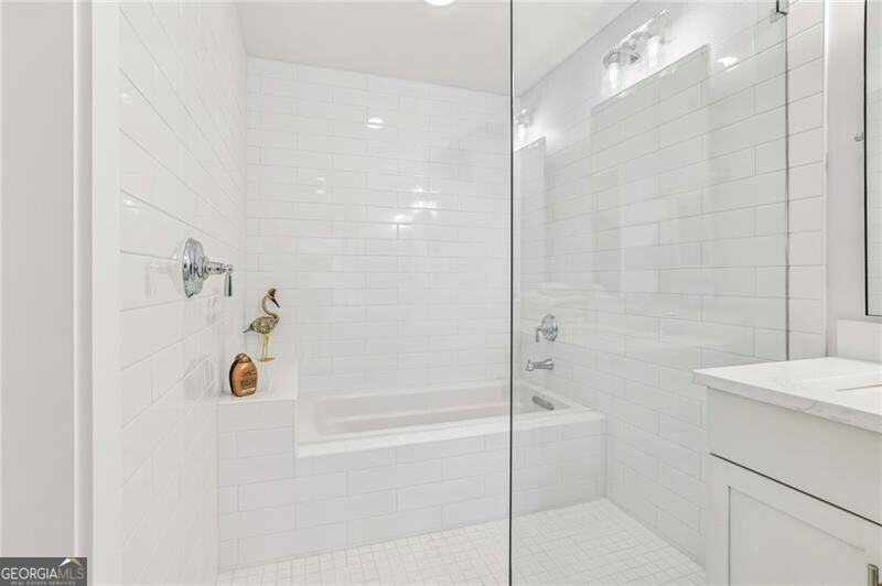 1100 Howell Mill Road # 414 Property Photo 21