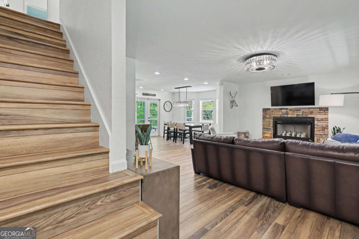 136 Madison Avenue Property Photo 22