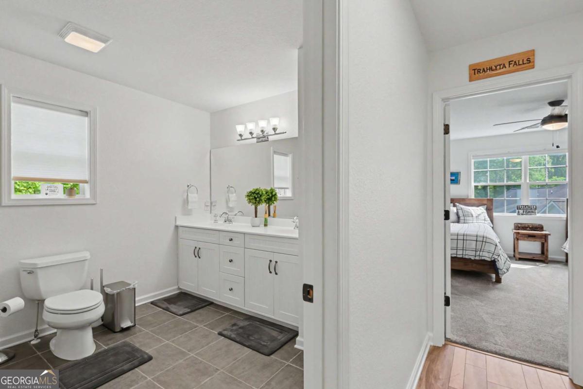 136 Madison Avenue Property Photo 23