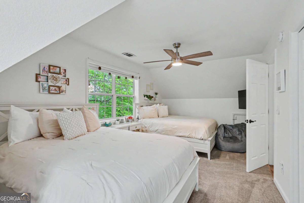 136 Madison Avenue Property Photo 29