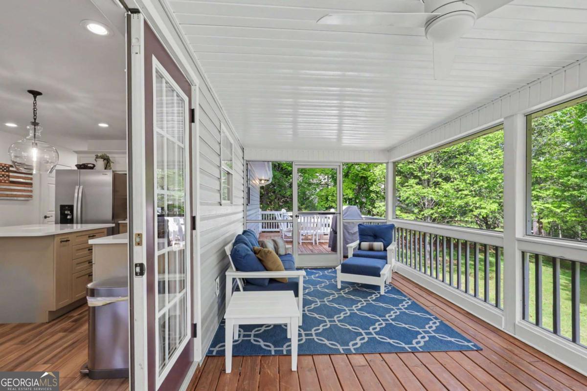136 Madison Avenue Property Photo 30