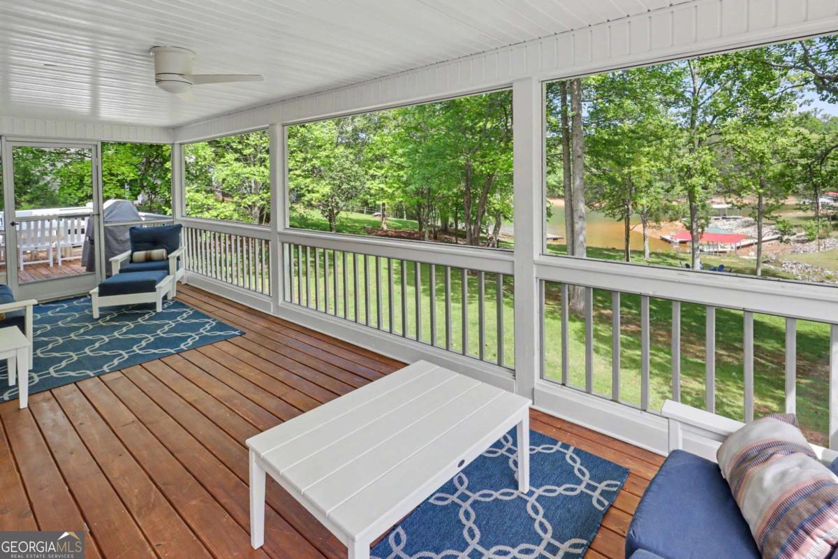 136 Madison Avenue Property Photo 33